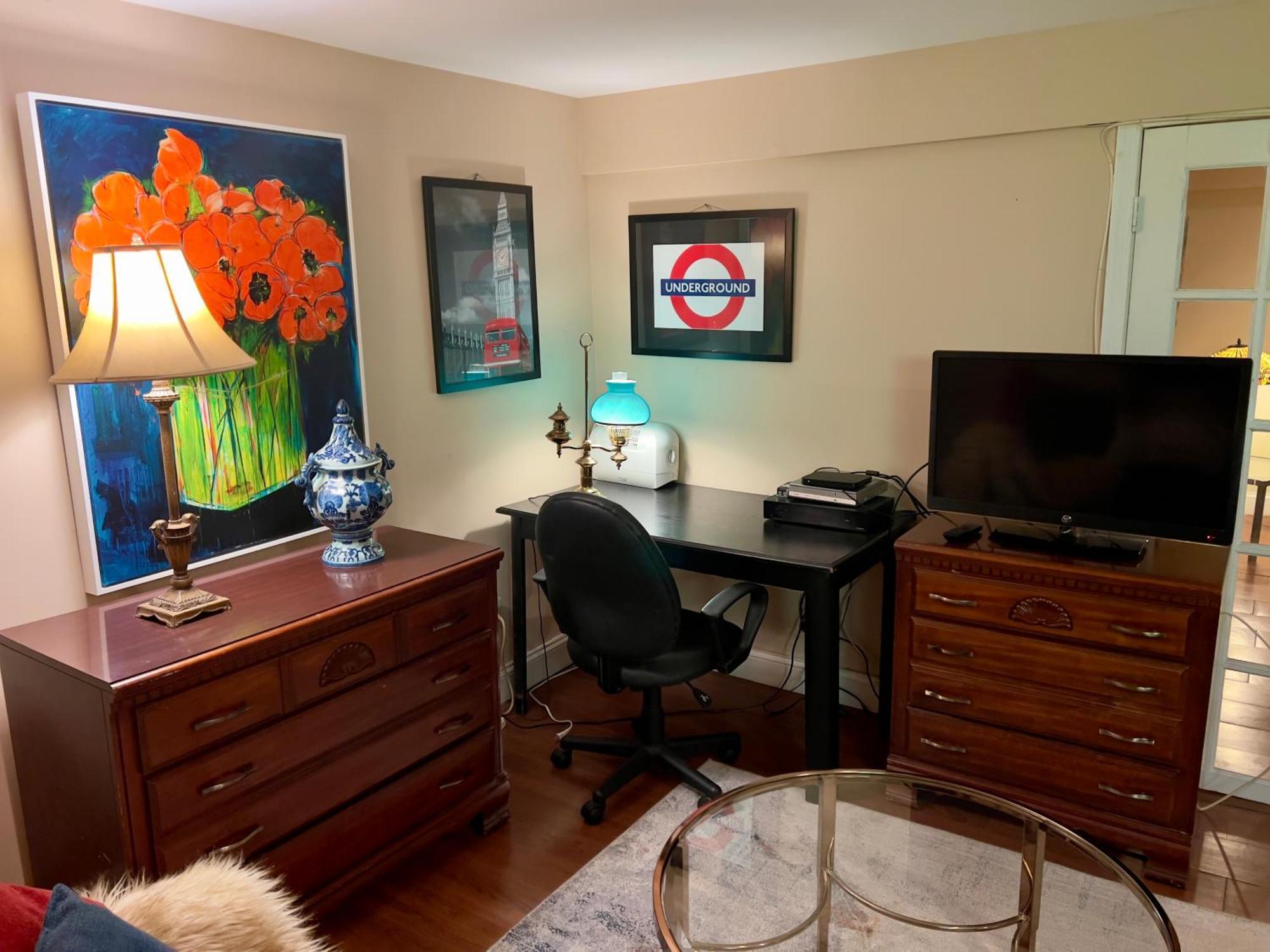 Charming 1-Bedroom Basement Close To Dc Pets Allowed Arlington Luaran gambar