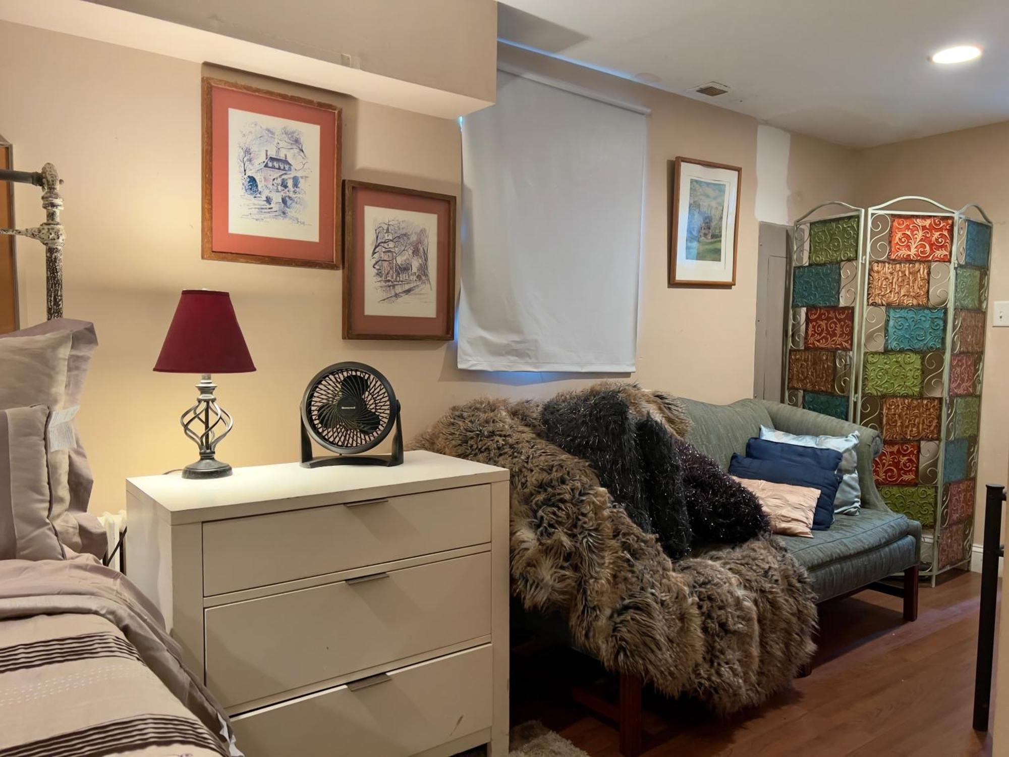 Charming 1-Bedroom Basement Close To Dc Pets Allowed Arlington Luaran gambar